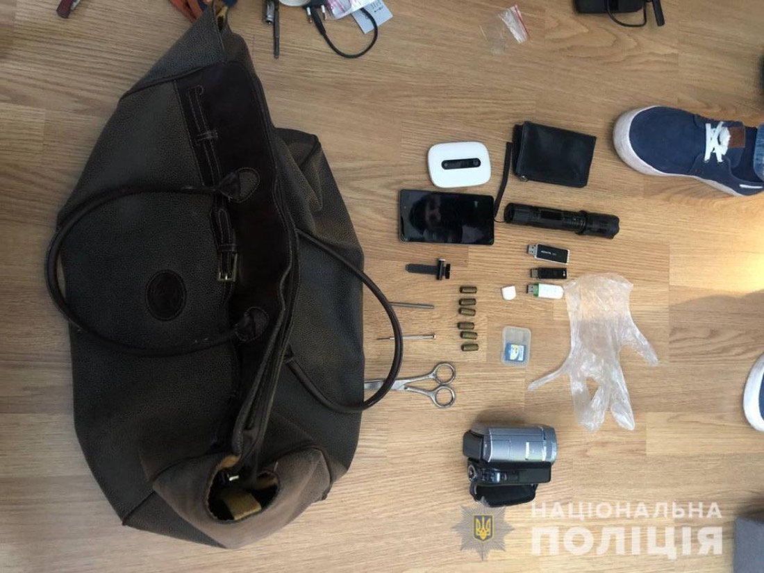 В Киевской области задержали воров, которые похитили из автомобиля около миллиона гривен 