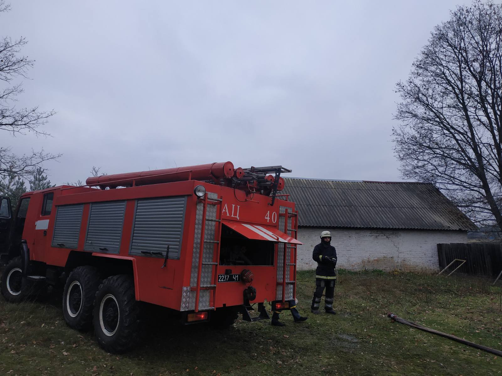 В селе Воропаев сгорел дом. Фото: ГСЧС